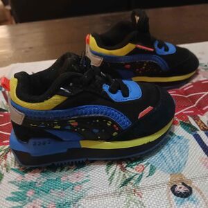 Baby shoes Puma size 4C